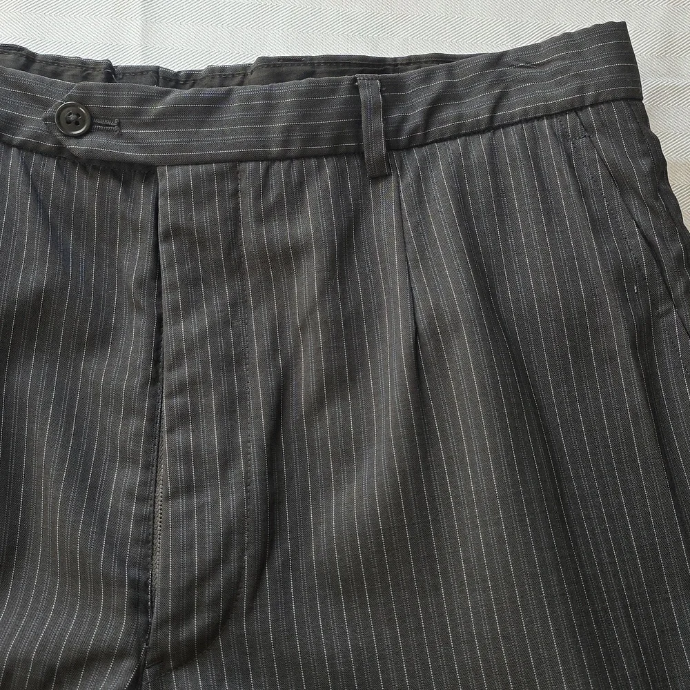 🌸Armani Men's Gray Pinstripe Pants Waist‎ 40 ×31